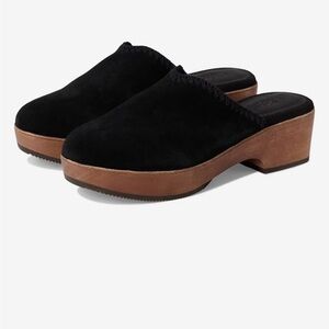 Toms Black Mules with Tan Sole